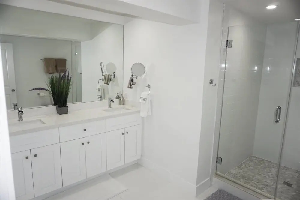 Luxe Miami Shores Home With Pool & BBQ
