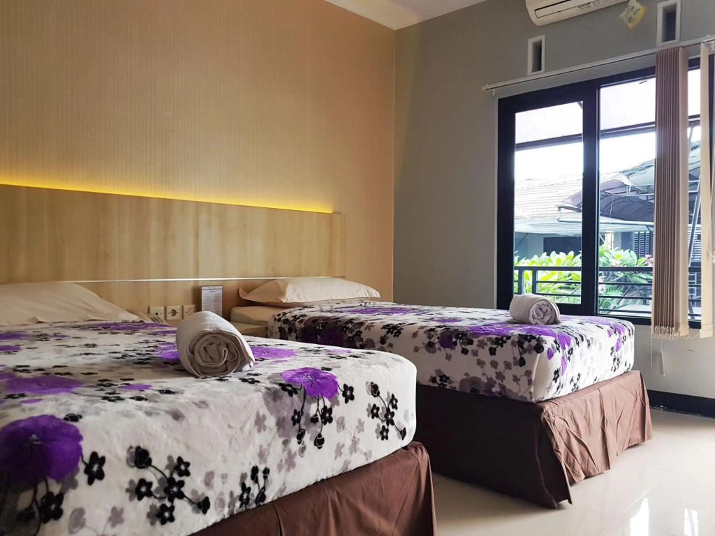 La Derra Hotel