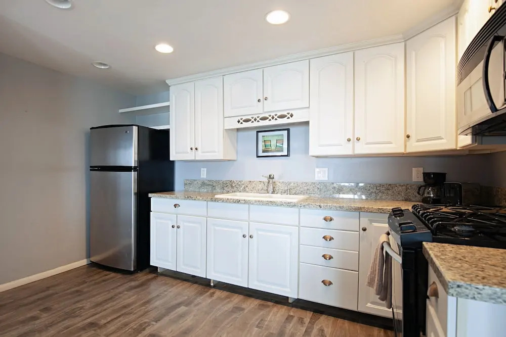 1121 Oceanside - 4 Br Home
