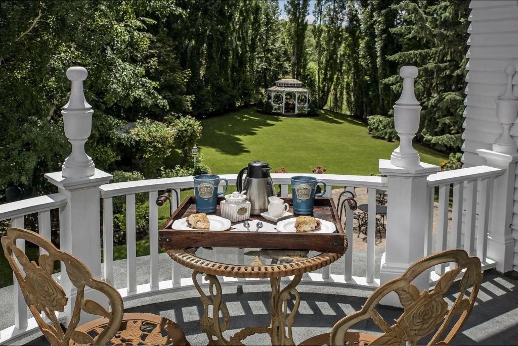 The Gibson Mansion Bed and Breakfast