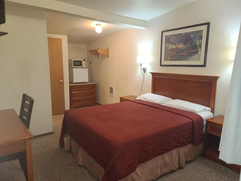 Bigfoot Motel