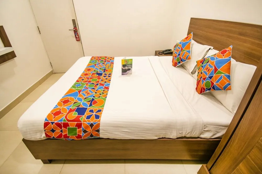 FabHotel Delma Porur