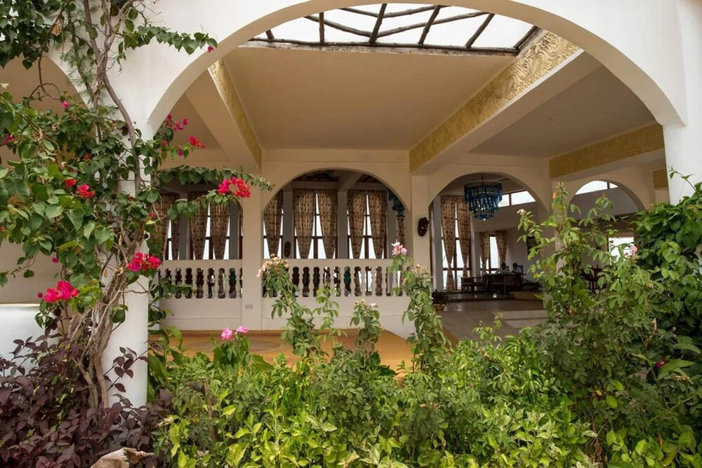 Relax and Enjoy Your Vacation at This Stunning Location