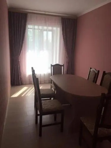 Hotel Nadezhda