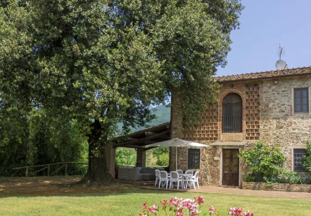 Casa Tonio by Salogi Villas