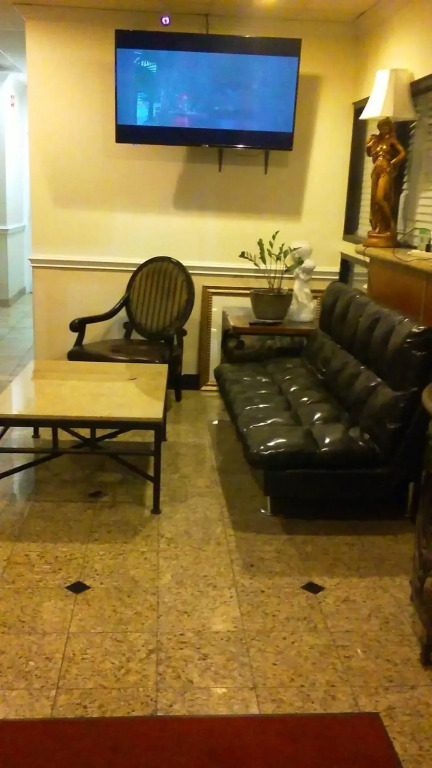 Athens Hotel & Suites