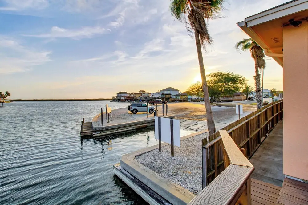 Snowbird Getaway: Waterfront Home, 1 Mi to Beach