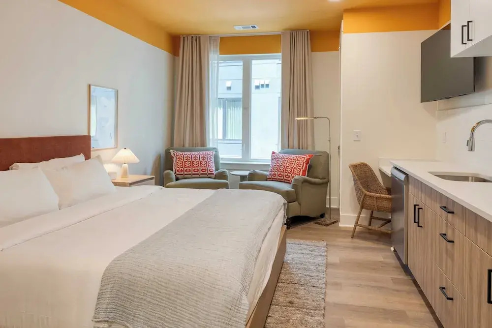 The Gilmore Hotel 2 Private Rooms 12 South