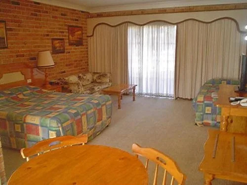 Coachmans Rest Motor Lodge