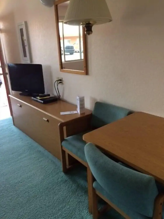 Mini Golden Inns Motel