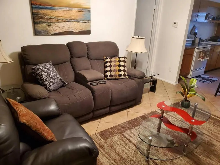 Perfect Location ASU Tempe 1 Bd 1Bath couples getaway!