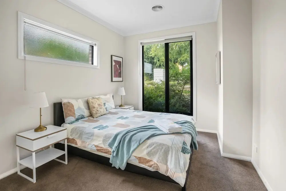 New Comfort house near Box Hill