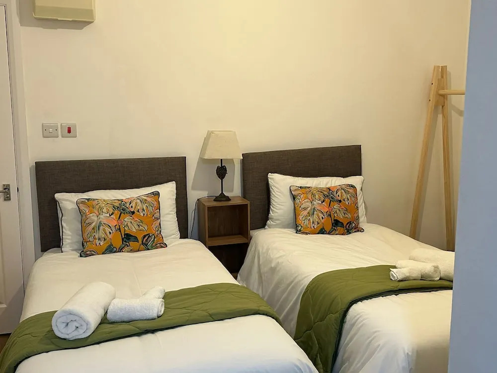 Delightful Delta-studio Apt,walk-2leeds City,wifi