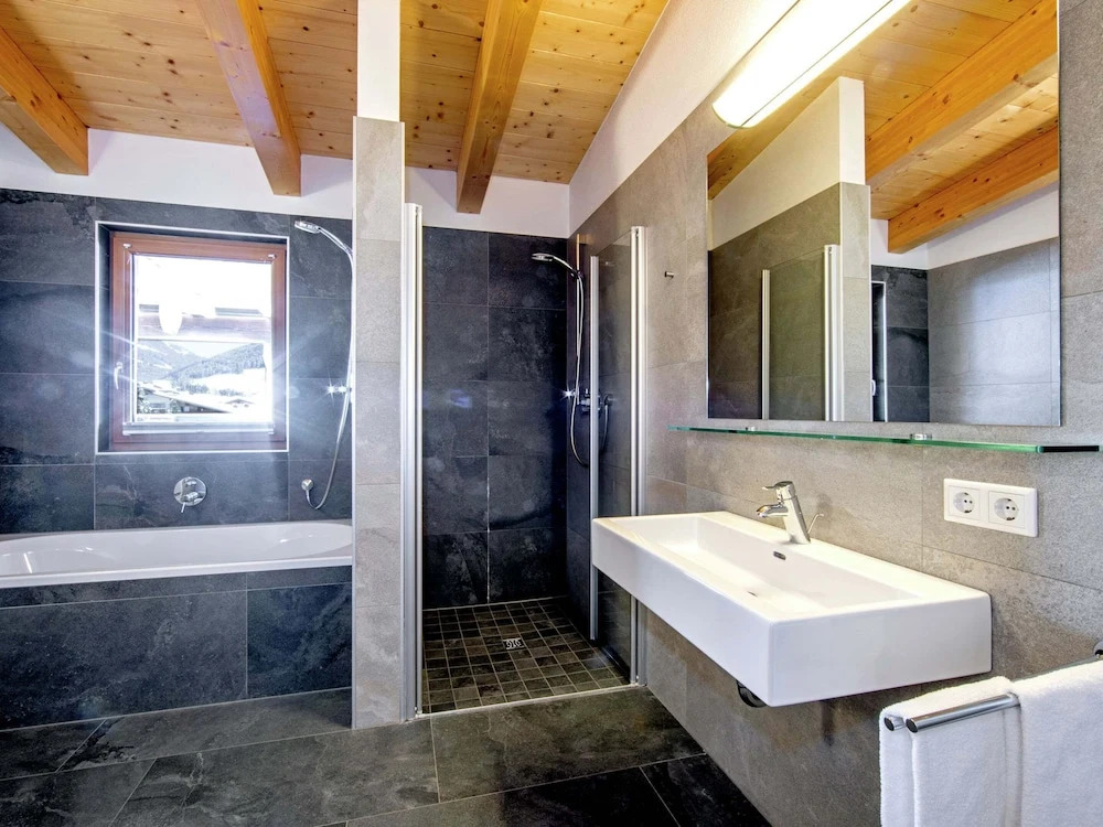 Spacious Apartment in Gerlos near Ski Area
