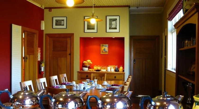 Holly Homestead B&B