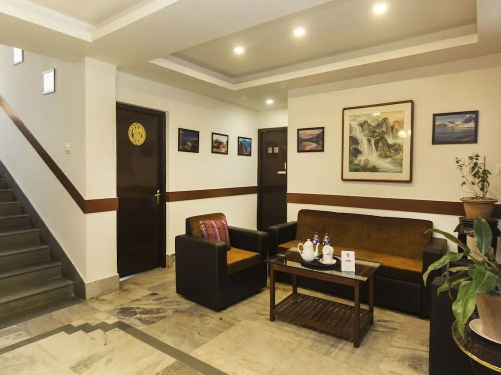OYO 14894 Hotel Denzong Delight
