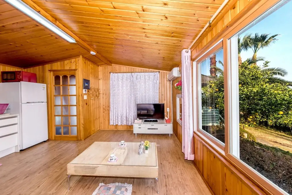 The May of Jeju House Pension