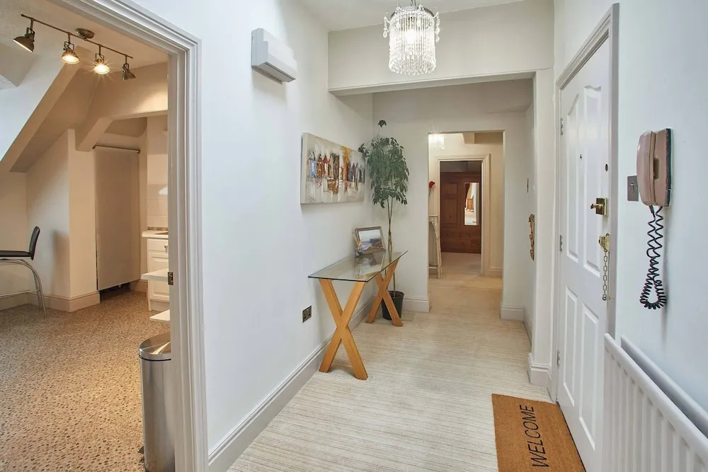 The Observatory Apartment