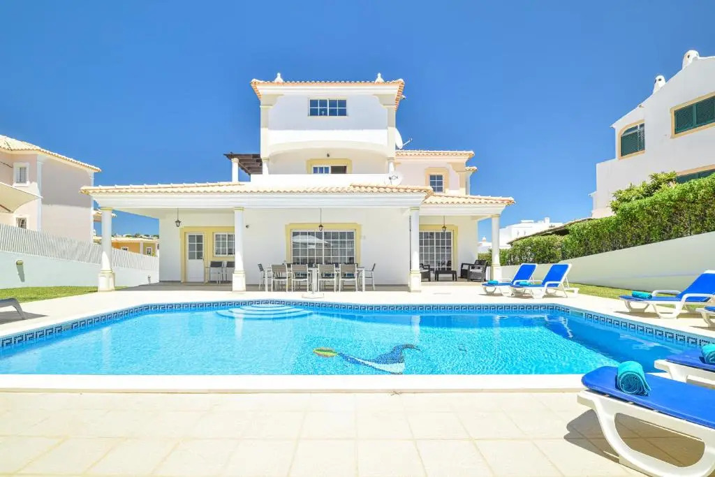Casa Vela by OCvillas