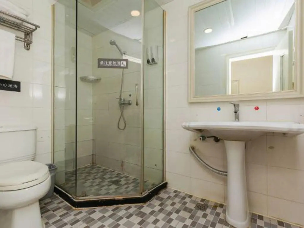 7 Days Inn (Suzhou Amusement Land Xinqu Commercial Street)