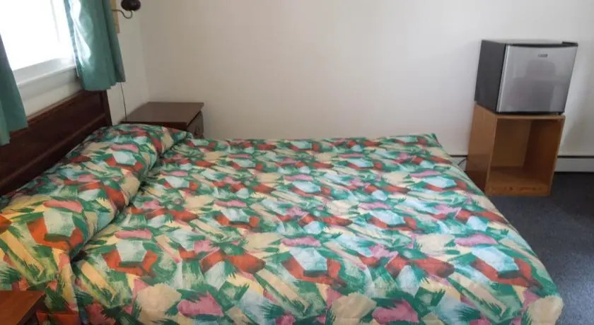Pine Haven Motel