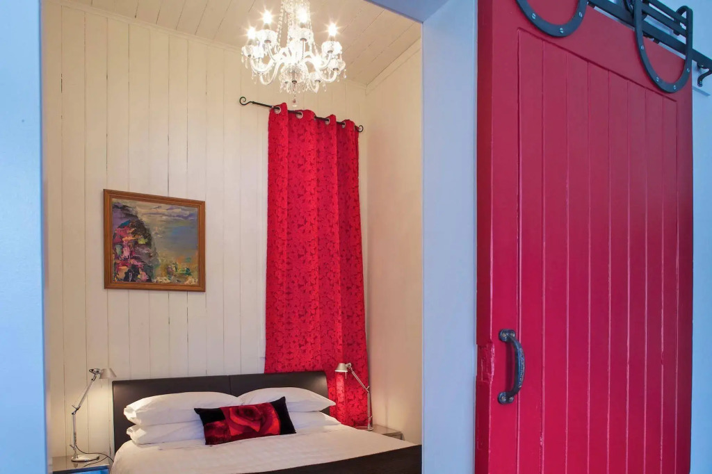 The Factory Luxury Accomodation