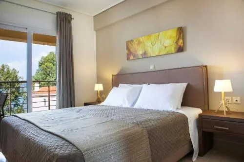 Aparthotel 5 Stars Karavomylos