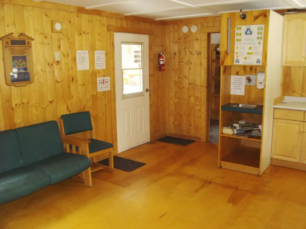 HI Mosquito Creek - Wilderness Hostel