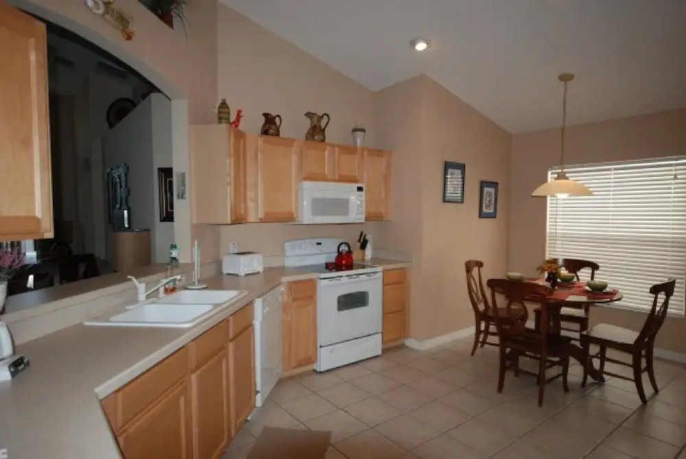 4BR Davenport Pool Home by Watson-236BON