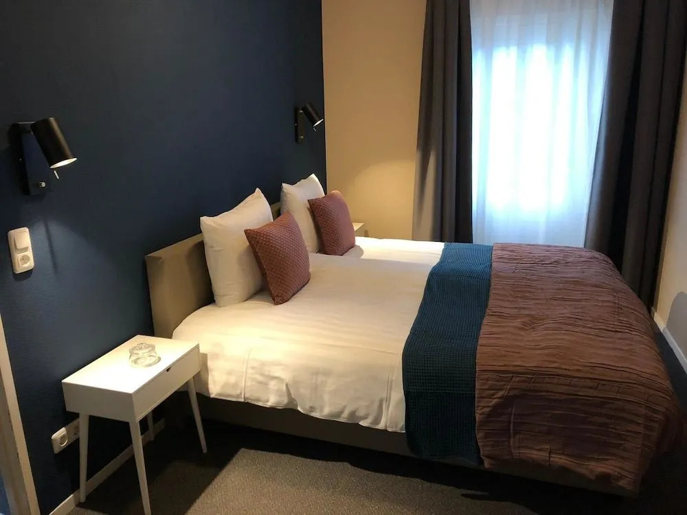 Hotel van Dyk