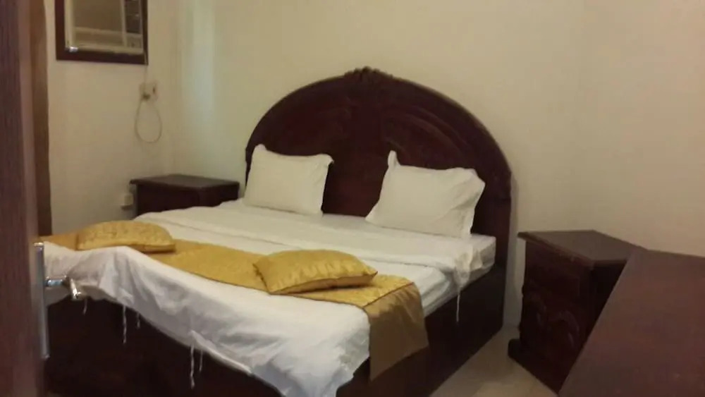 Leeka Suites Hotel