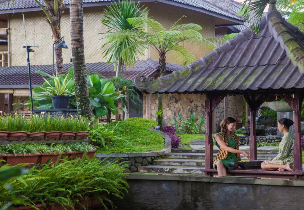 Sambi Resort, Spa & Resto