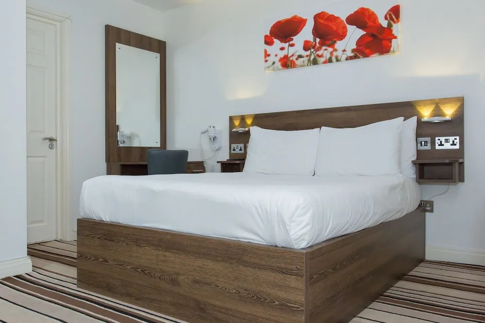 Langley Guest House Nr Pinewood Studios