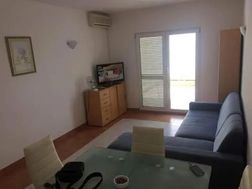 Apartment IB