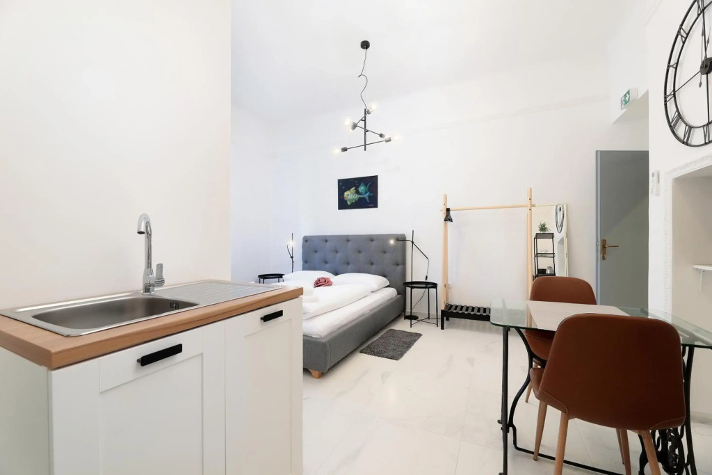 Apartments Luan