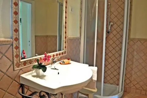 Hotel Tirrena Bike & Country Hotel