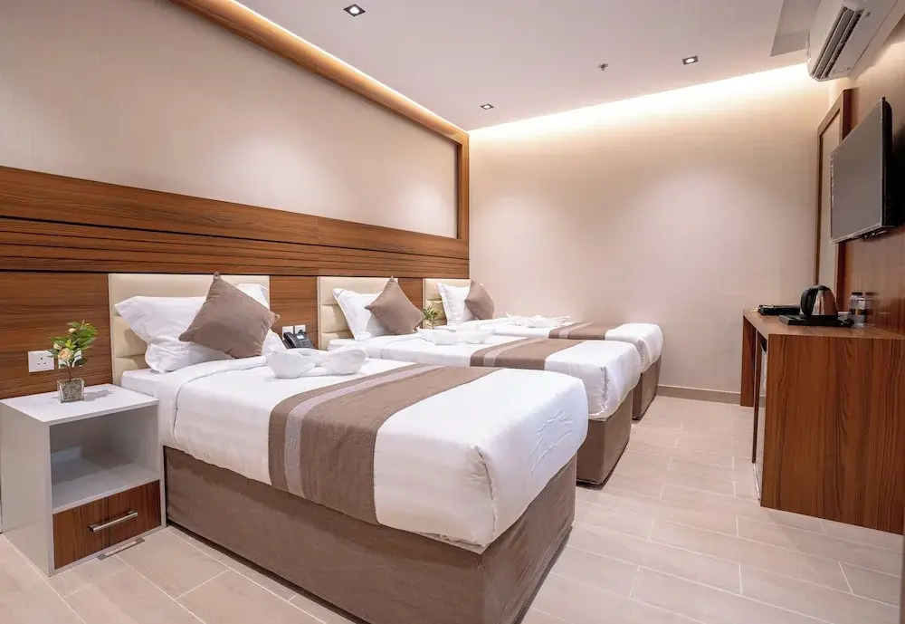 فندق كنان العزيزية Kinan Al Aziziyah Hotel