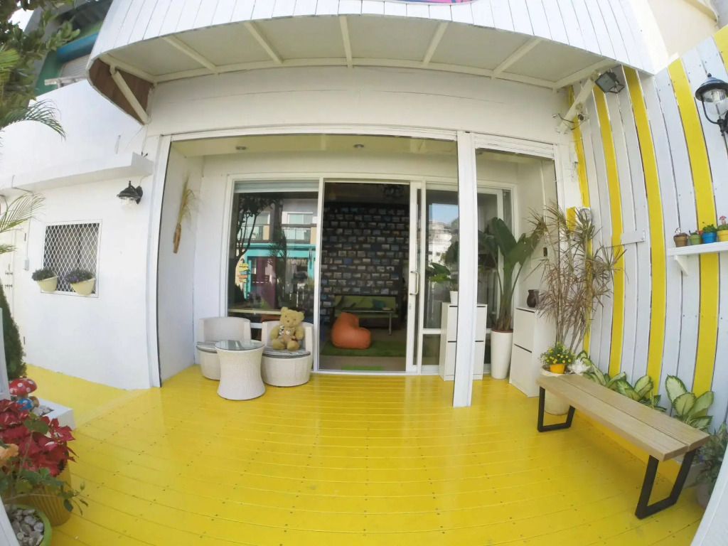 Cape 42 Hostel I