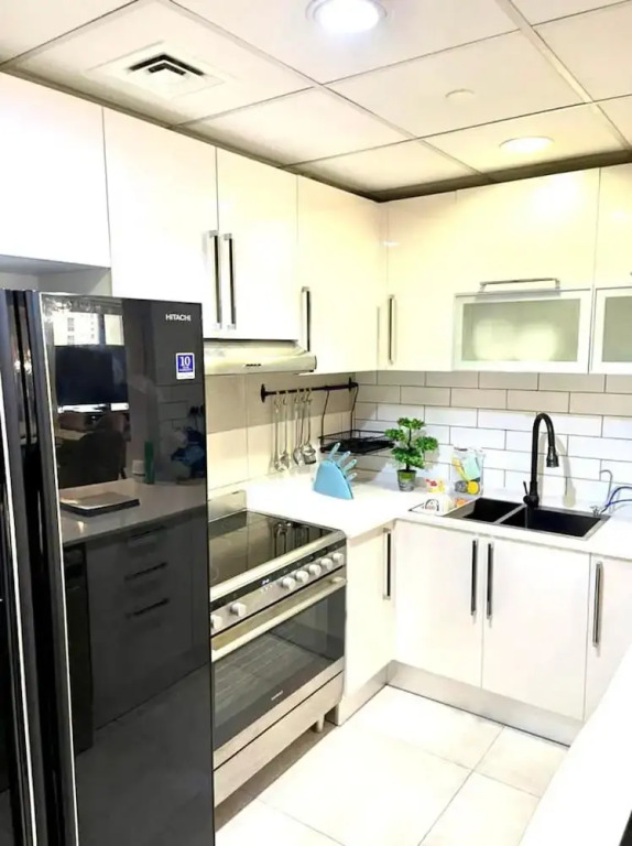 Large 4 Bedroom Sea View Jbr