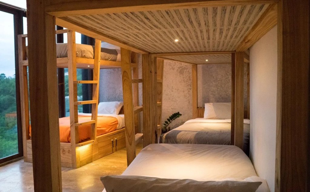 Bong Lux Hostel Nusa Lembongan