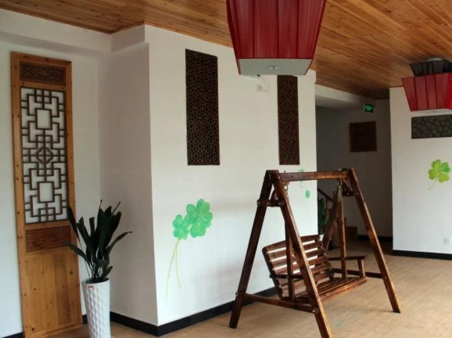 SHELE International Youth Hostel
