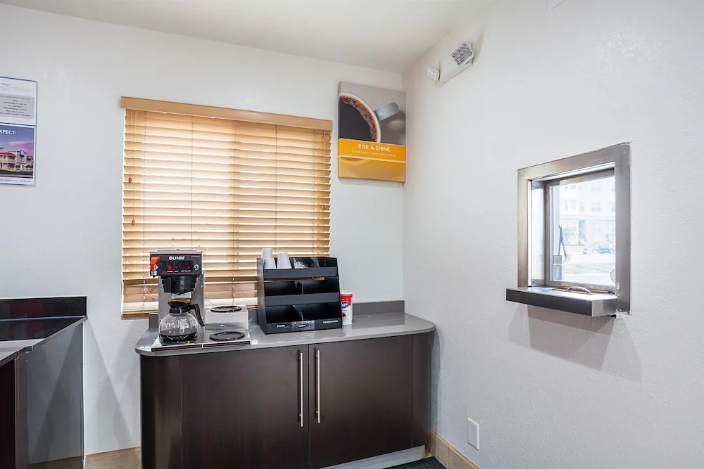 Motel 6-Ventura, CA - Downtown