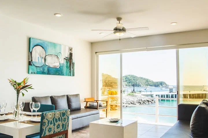 Suites La Playa