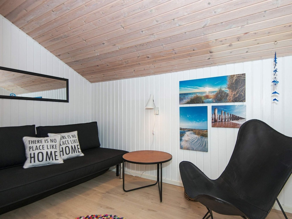 6 person holiday home in Rømø