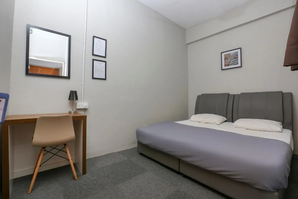 SPOT ON 89751 Bed Station Guest House - Hostel