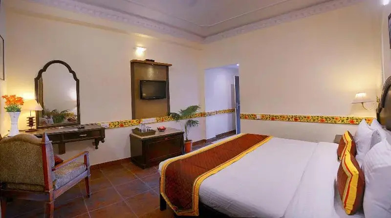 Treehouse Amaara- Pure Vegetarian Resort