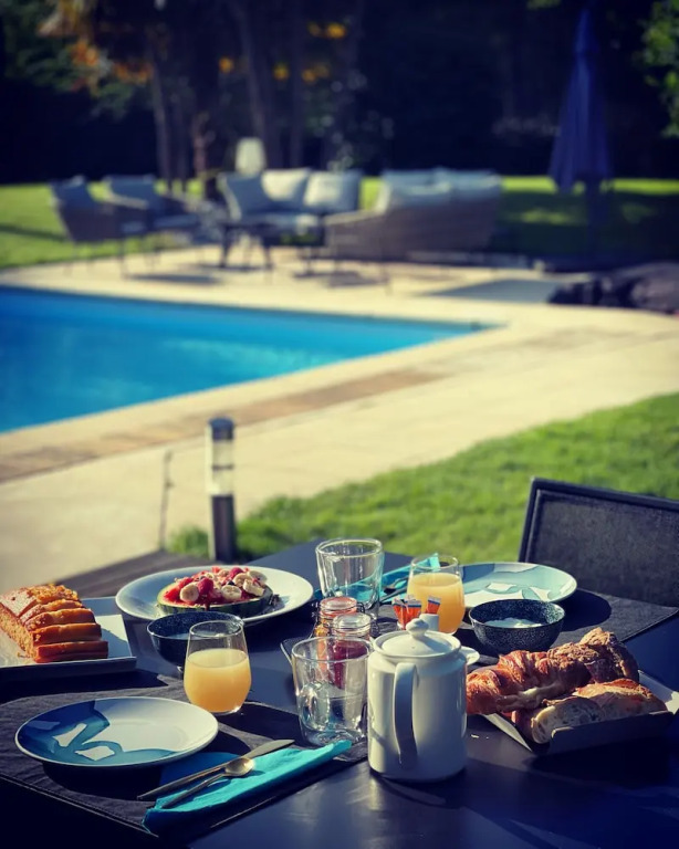 Les Arbres Rouges