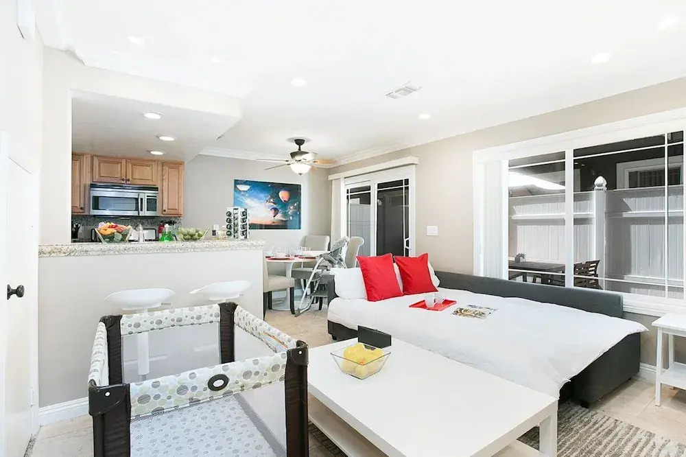 Costa Mesa -newport- Patio - Free Parking-cm-2