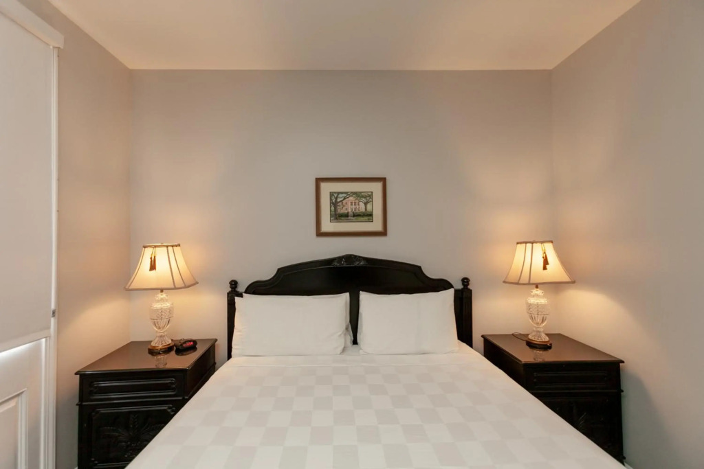 Chateau Hotel