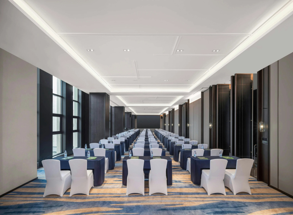 Holiday Inn Chongqing Shuangfu, an IHG Hotel